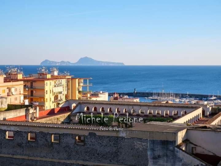 Bed and Breakfast La Via Del Mare Torre del Greco Exteriér fotografie